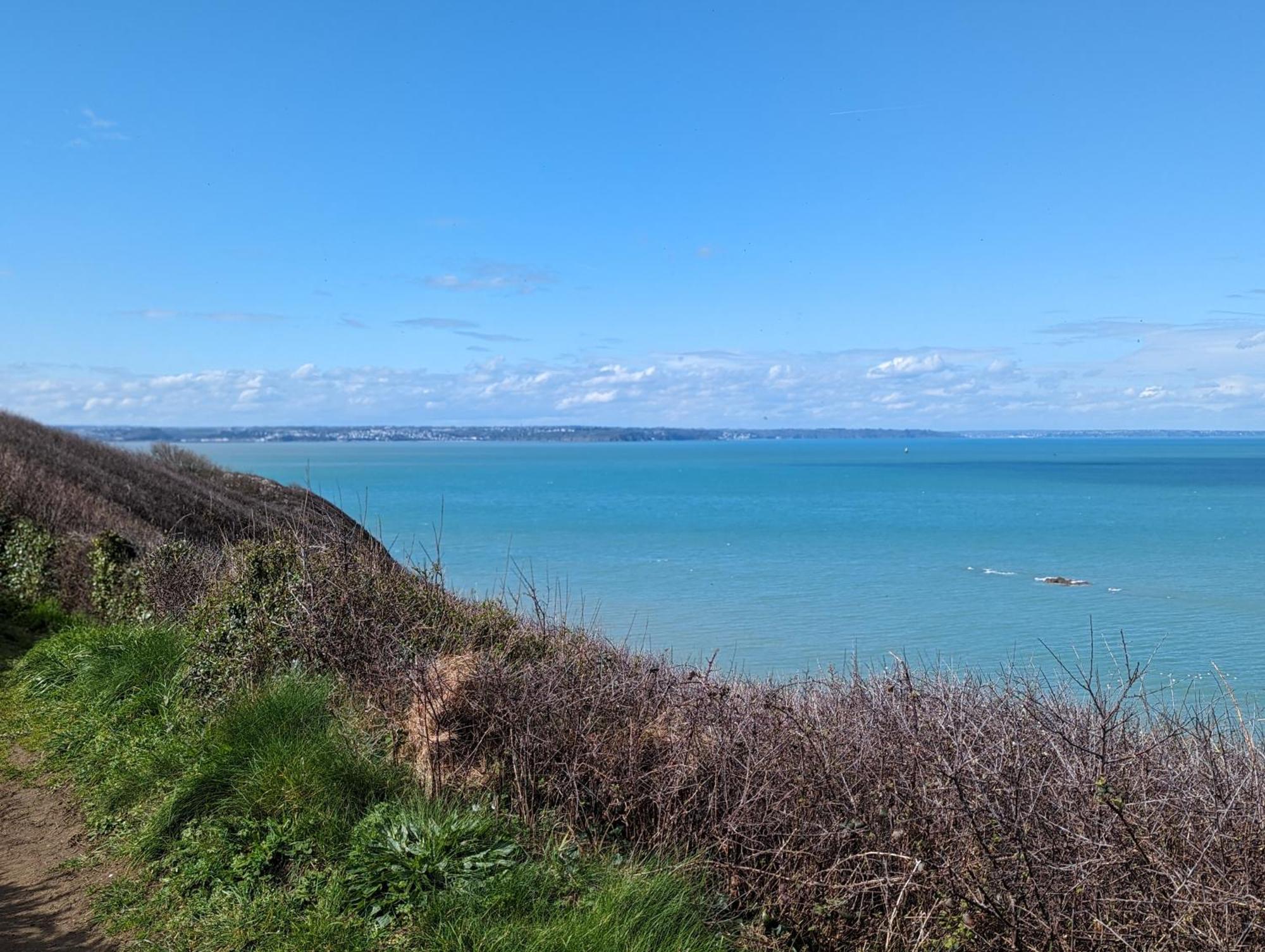 Appart Vue Mer-Au Pied Du Chemin De Randonnee " Bassan" Planguenoual Luaran gambar